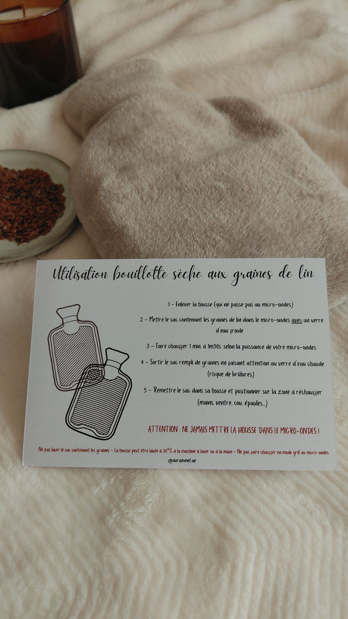 Bouillotte seche grand format avec housse en polaire minky et sac de graines de lin à l'intérieur à réchauffer. Parfait pour l'automne/ hiver pour se réchauffer ou détendre une douleur musculaire