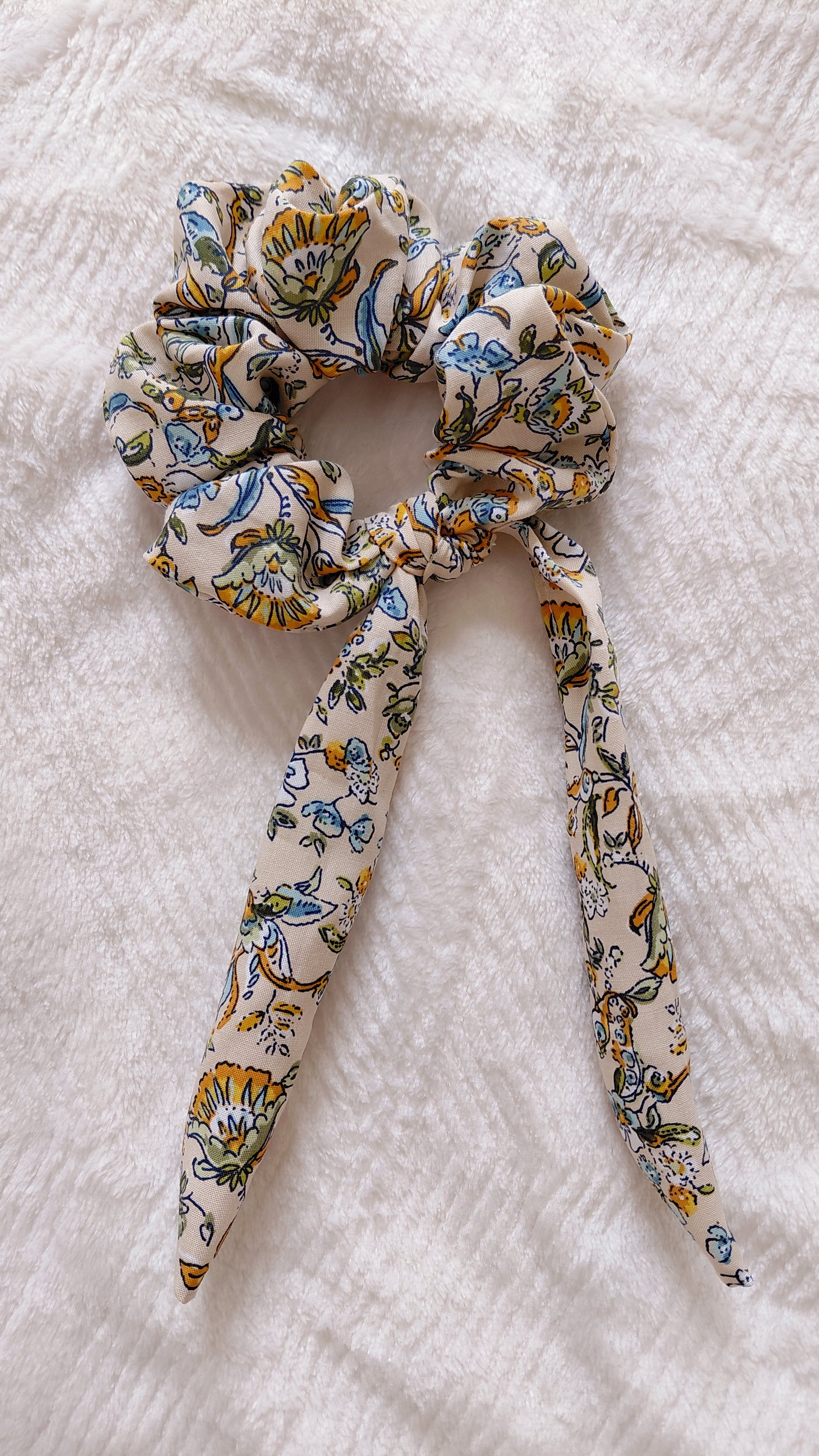 Foulchie à motif flora, beige, bleu et vert