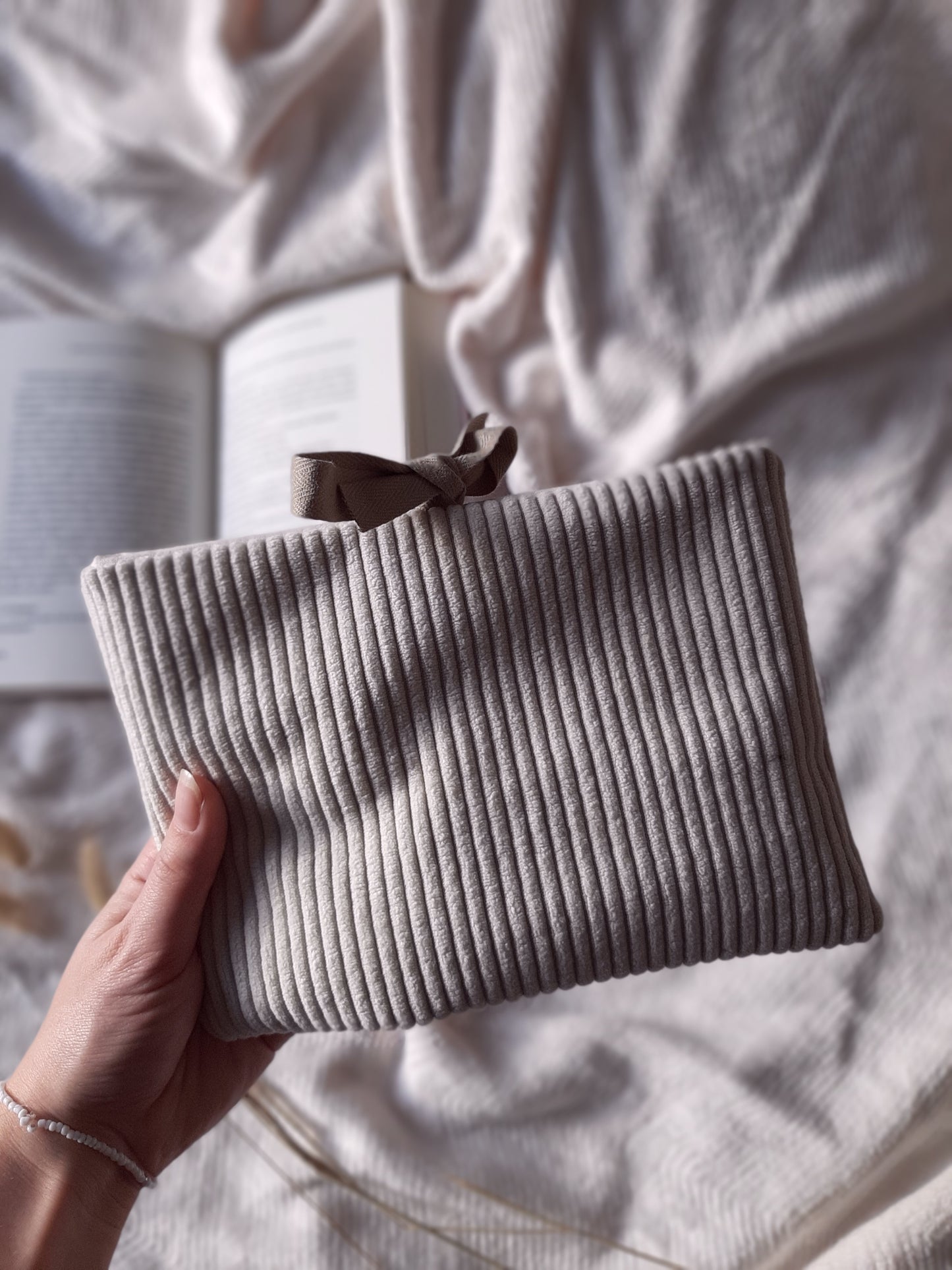 Pochette à livre poche
