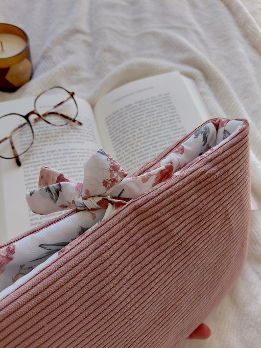 [SPRING] Pochette à livre broché